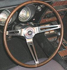 1968 N34 Walnut Steering Wheel